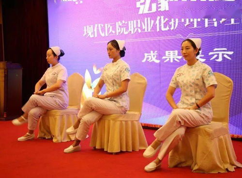 规范护理服务礼仪，打造暖心护理团队